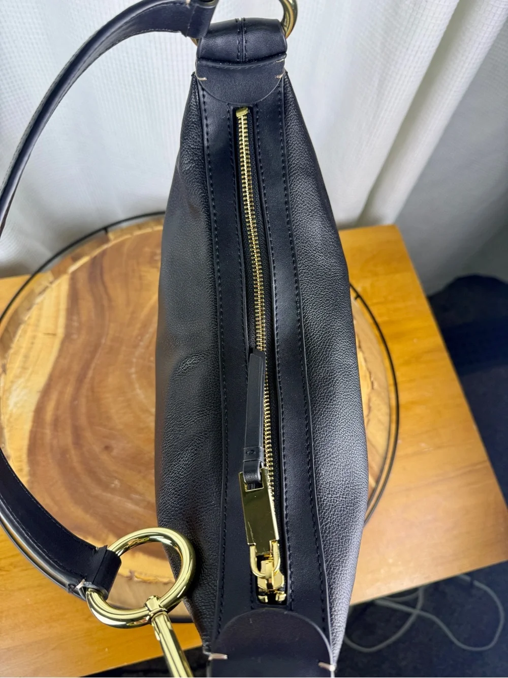 Calvin Klein Sophia Leather Hobo Shoulder Bag-Black & Gold Accent Chain EUC